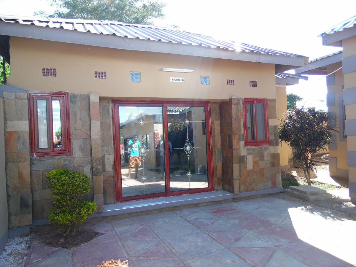 Rugems Executive Lodge Lusaka Dış mekan fotoğraf