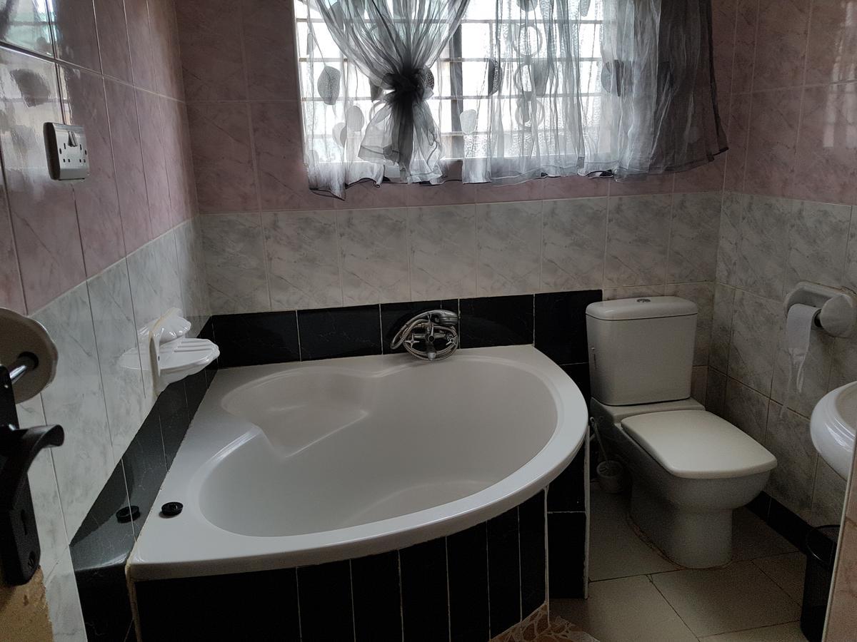 Rugems Executive Lodge Lusaka Dış mekan fotoğraf