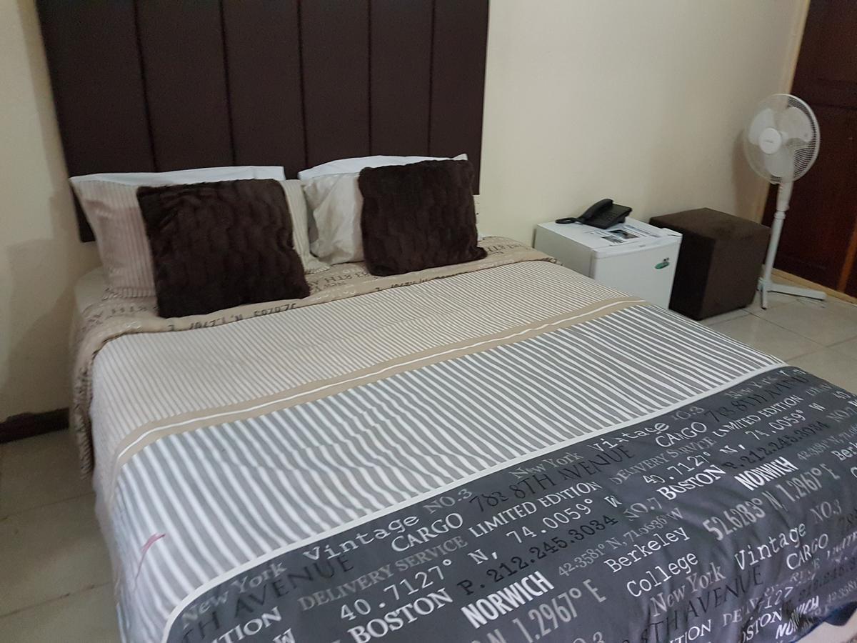 Rugems Executive Lodge Lusaka Dış mekan fotoğraf