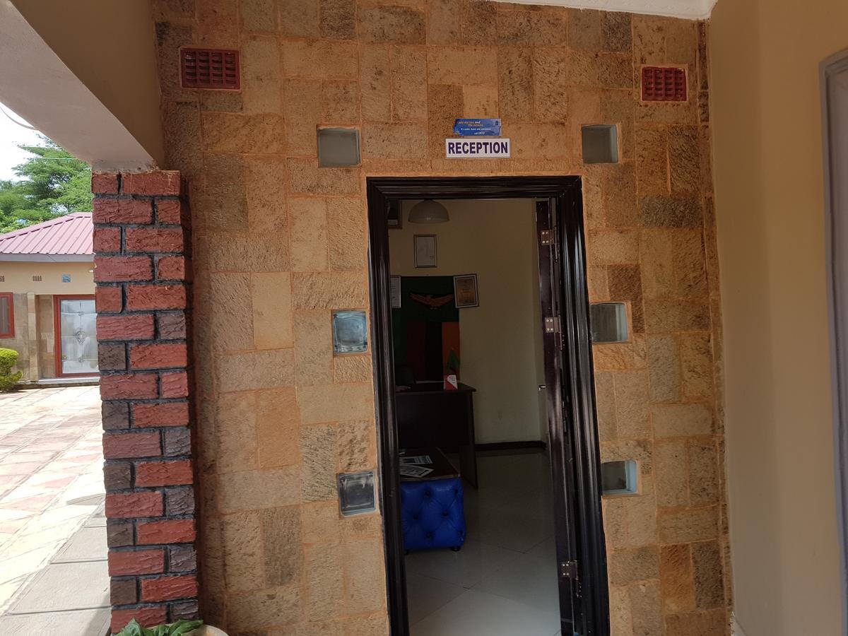 Rugems Executive Lodge Lusaka Dış mekan fotoğraf
