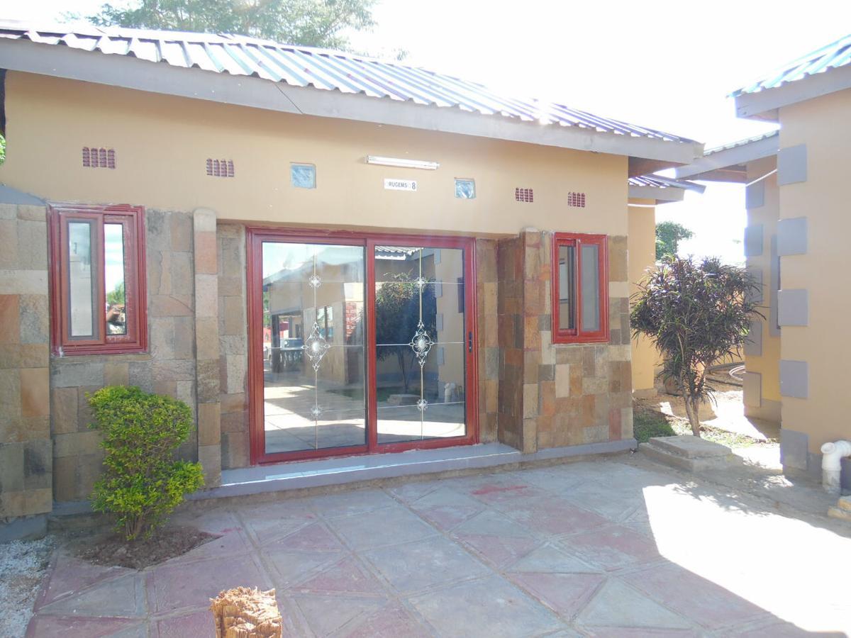 Rugems Executive Lodge Lusaka Dış mekan fotoğraf