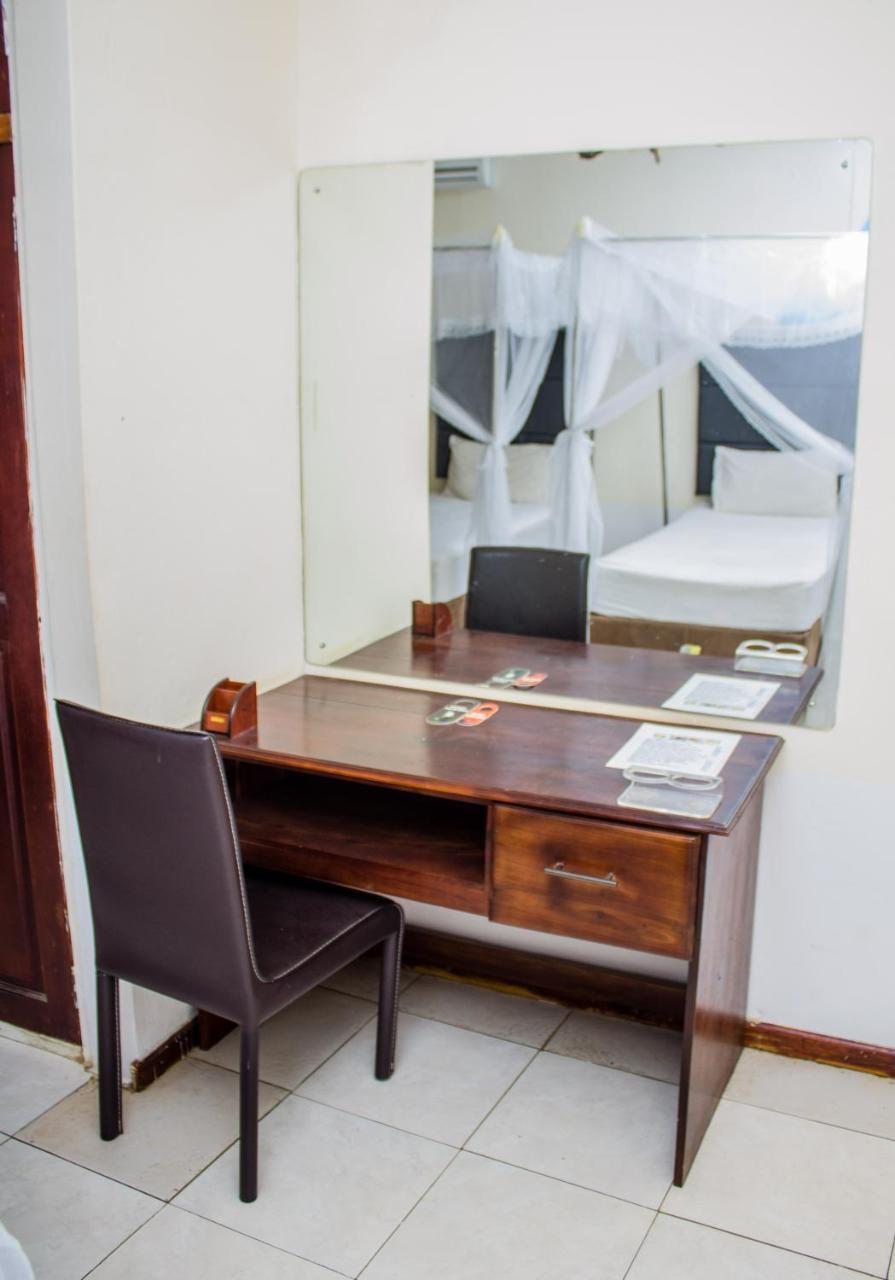 Rugems Executive Lodge Lusaka Dış mekan fotoğraf