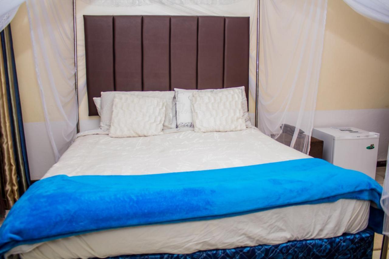 Rugems Executive Lodge Lusaka Dış mekan fotoğraf