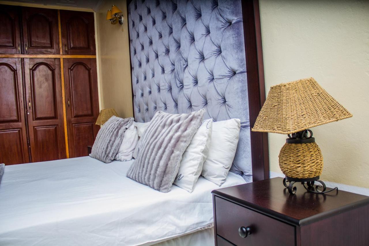 Rugems Executive Lodge Lusaka Dış mekan fotoğraf