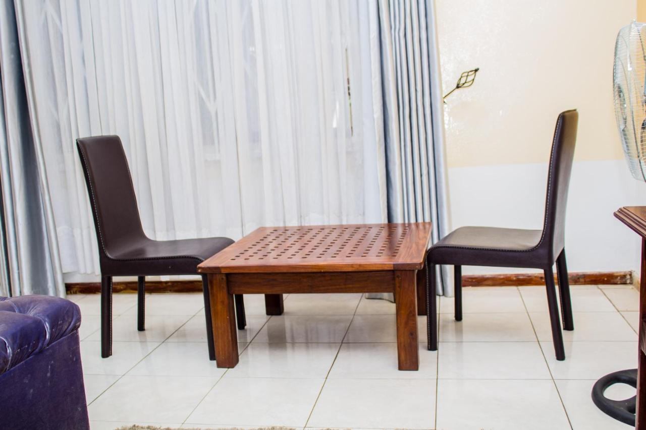 Rugems Executive Lodge Lusaka Dış mekan fotoğraf