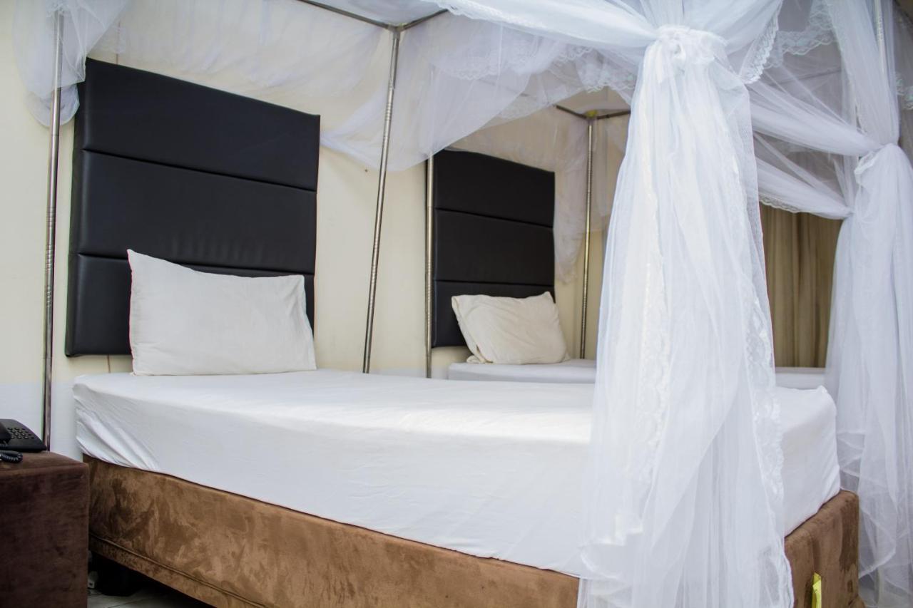 Rugems Executive Lodge Lusaka Dış mekan fotoğraf