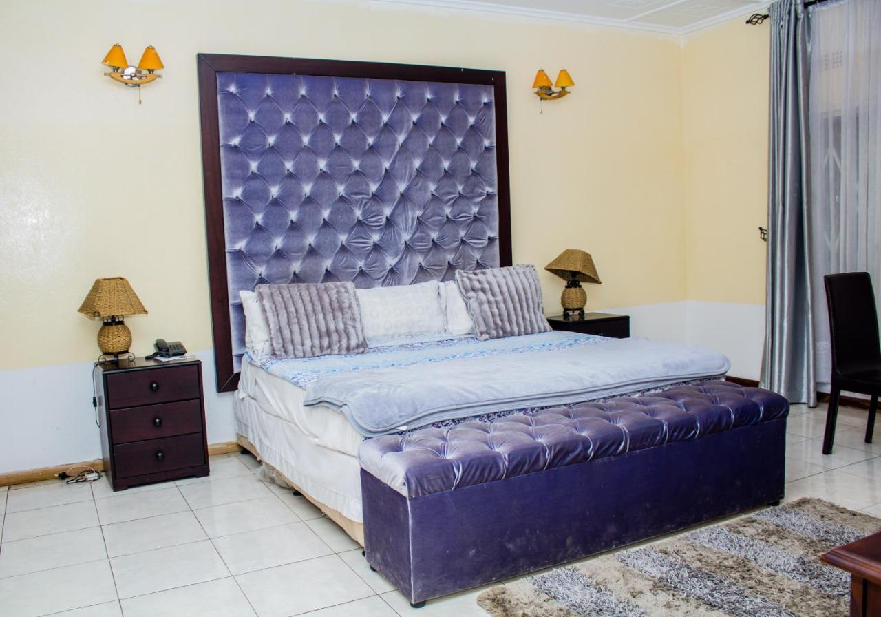 Rugems Executive Lodge Lusaka Dış mekan fotoğraf