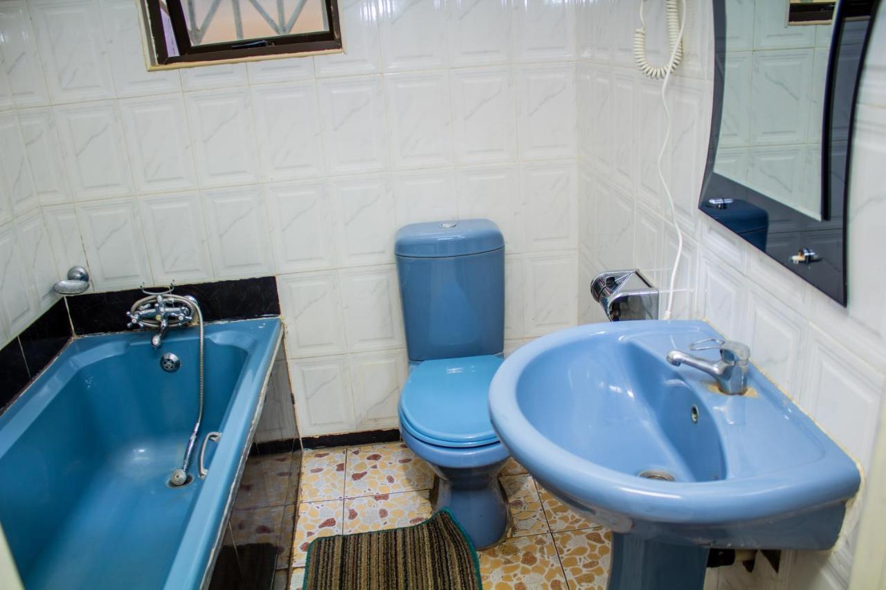Rugems Executive Lodge Lusaka Dış mekan fotoğraf