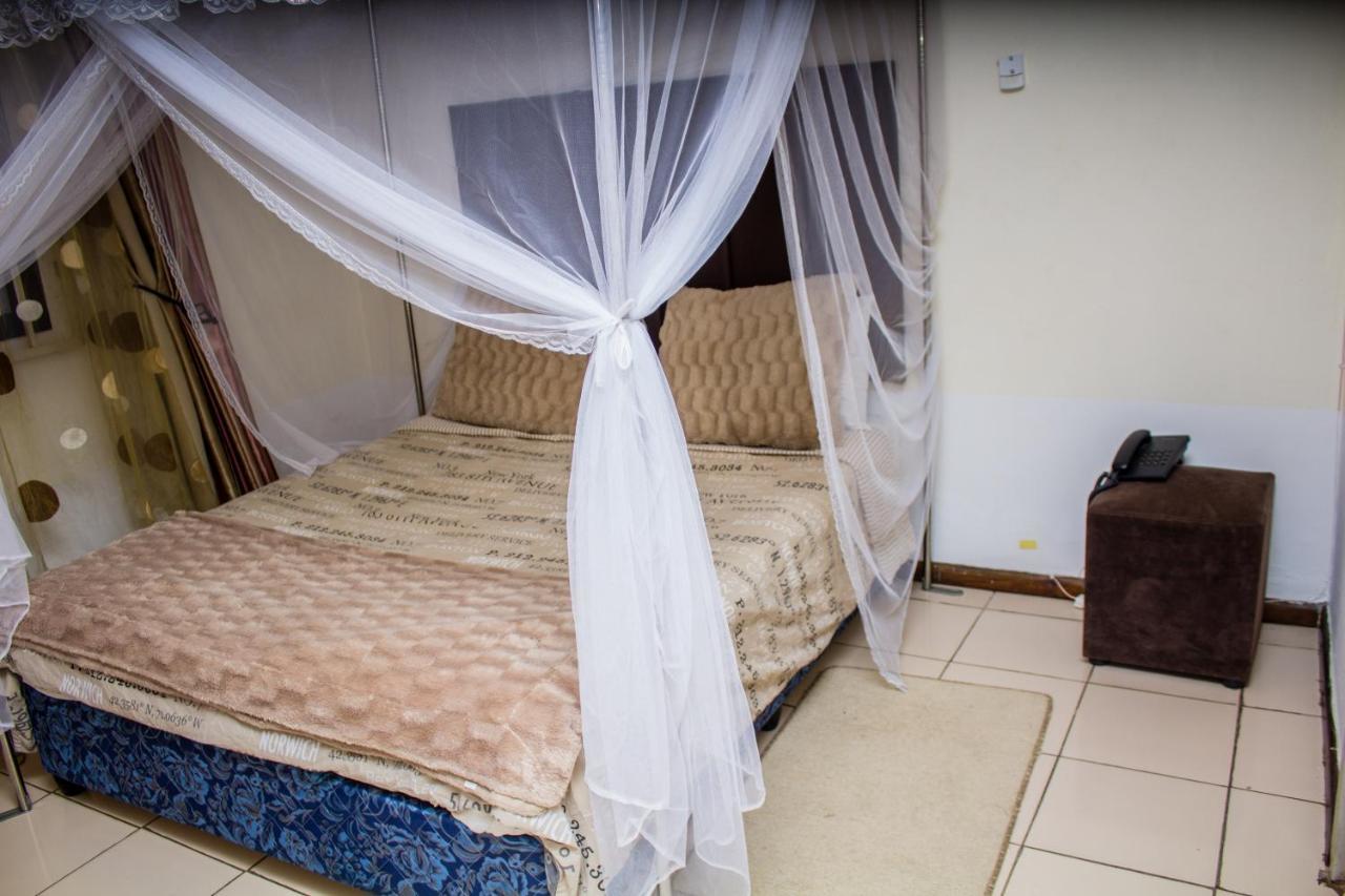 Rugems Executive Lodge Lusaka Dış mekan fotoğraf