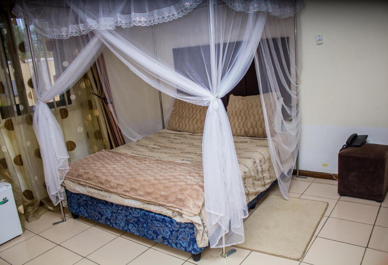 Rugems Executive Lodge Lusaka Dış mekan fotoğraf