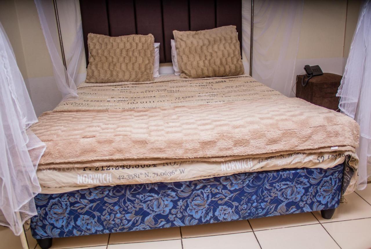 Rugems Executive Lodge Lusaka Dış mekan fotoğraf